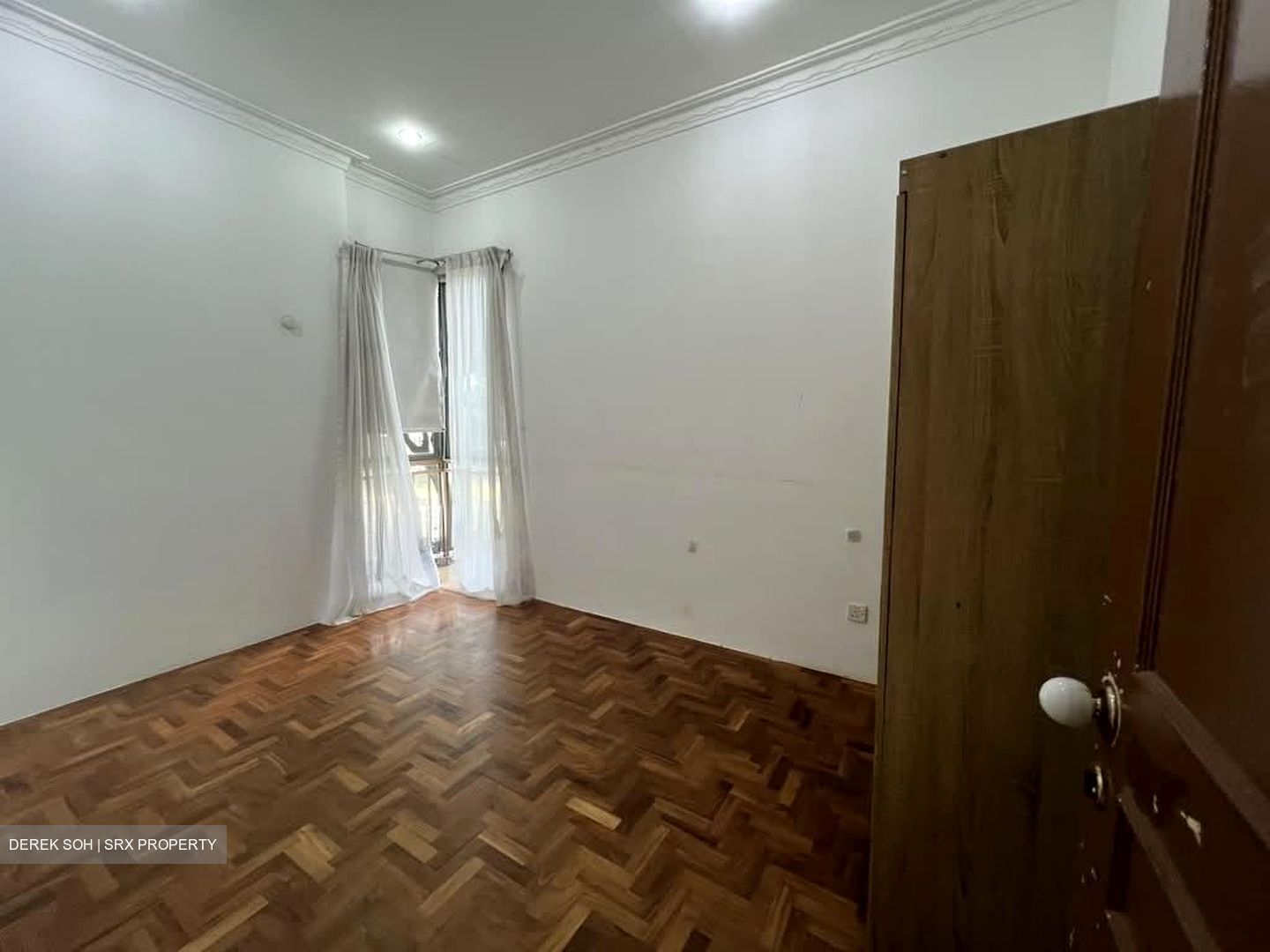 Astoria Park (D14), Condominium #580283281